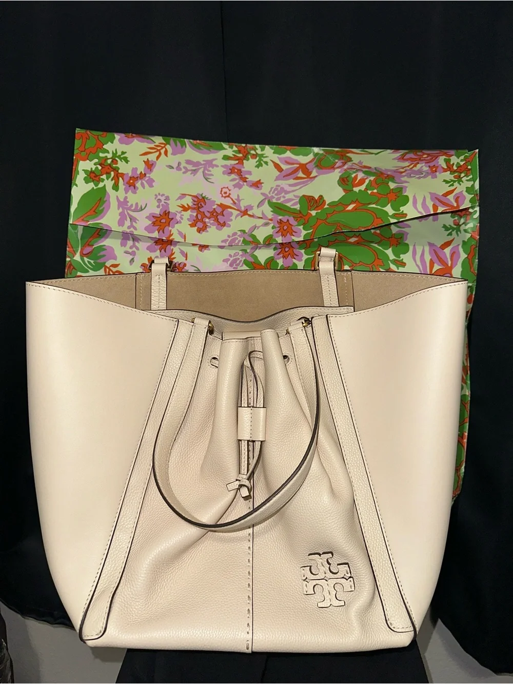 NEW Tory Burch McGraw Dragonfly Oversized Tote Bag Brie Cream Leather